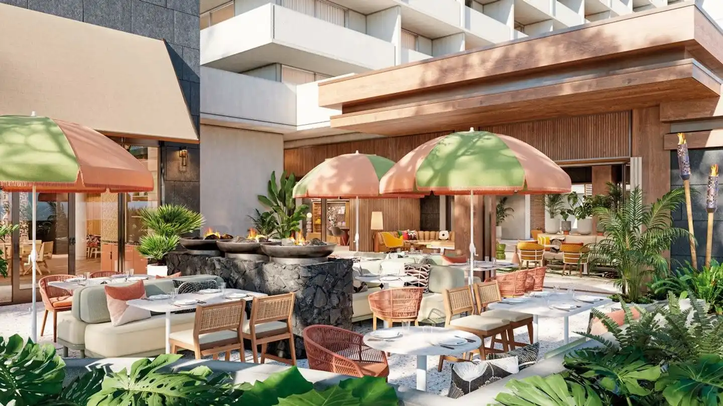 Romer Waikiki at The Ambassador Restaurant
