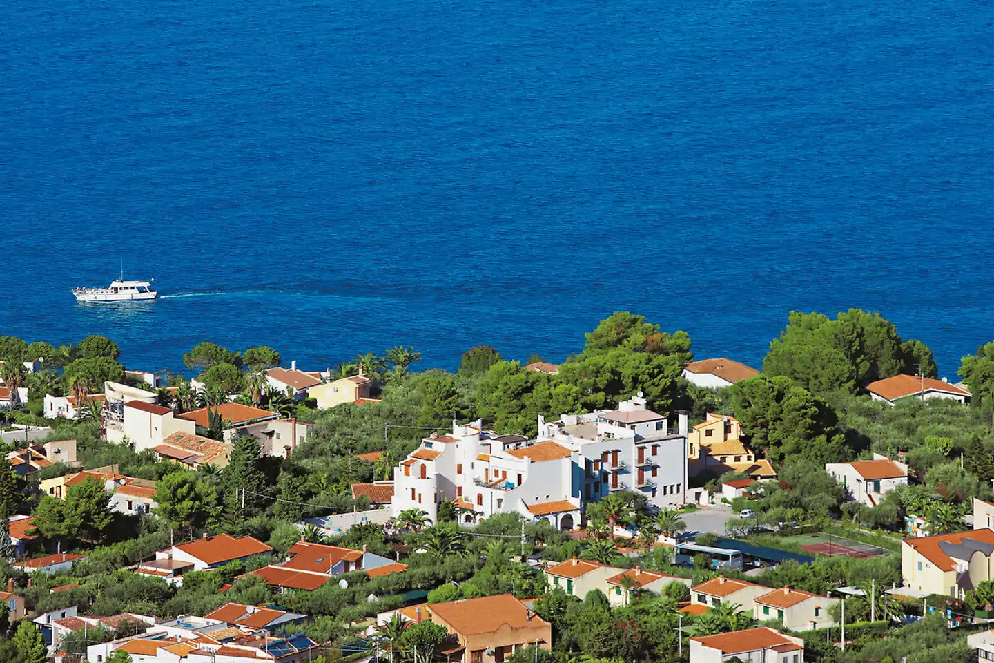 Baia del Capitano Aussenansicht
