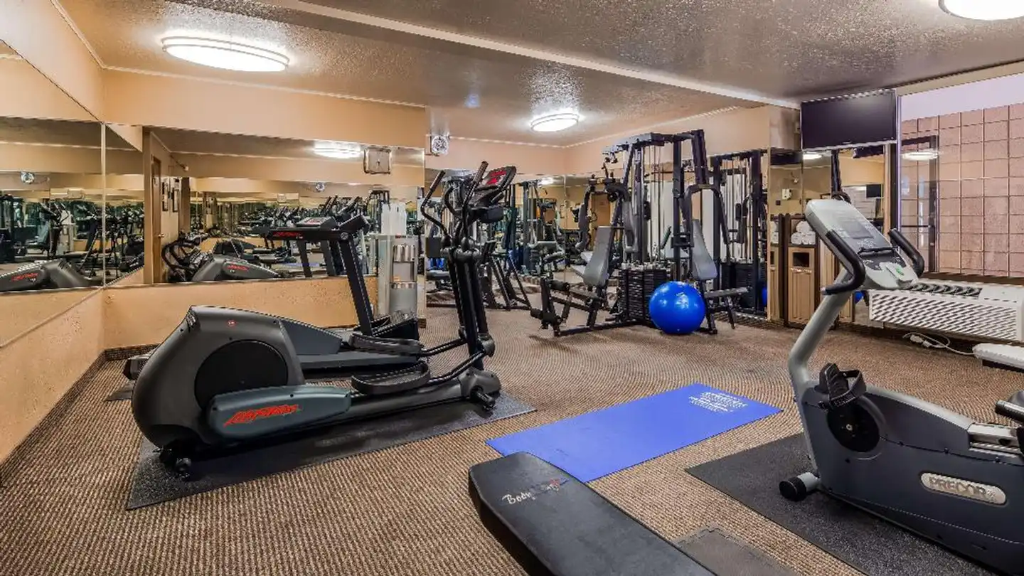 Best Western Plus Weston Inn Sport und Entertainment