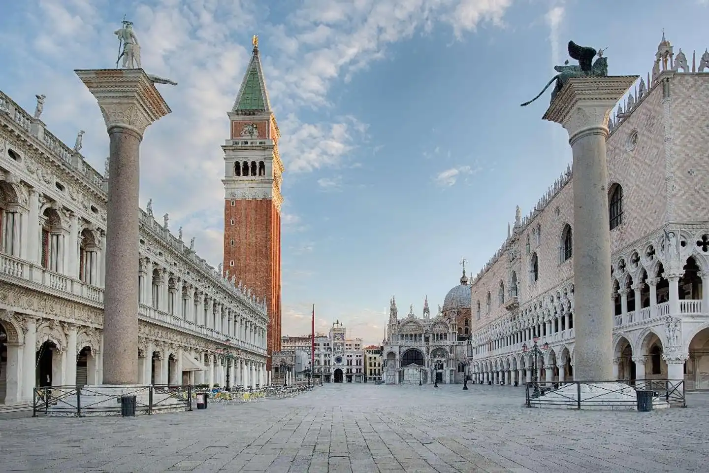 NH Venezia Santa Lucia Aussenansicht