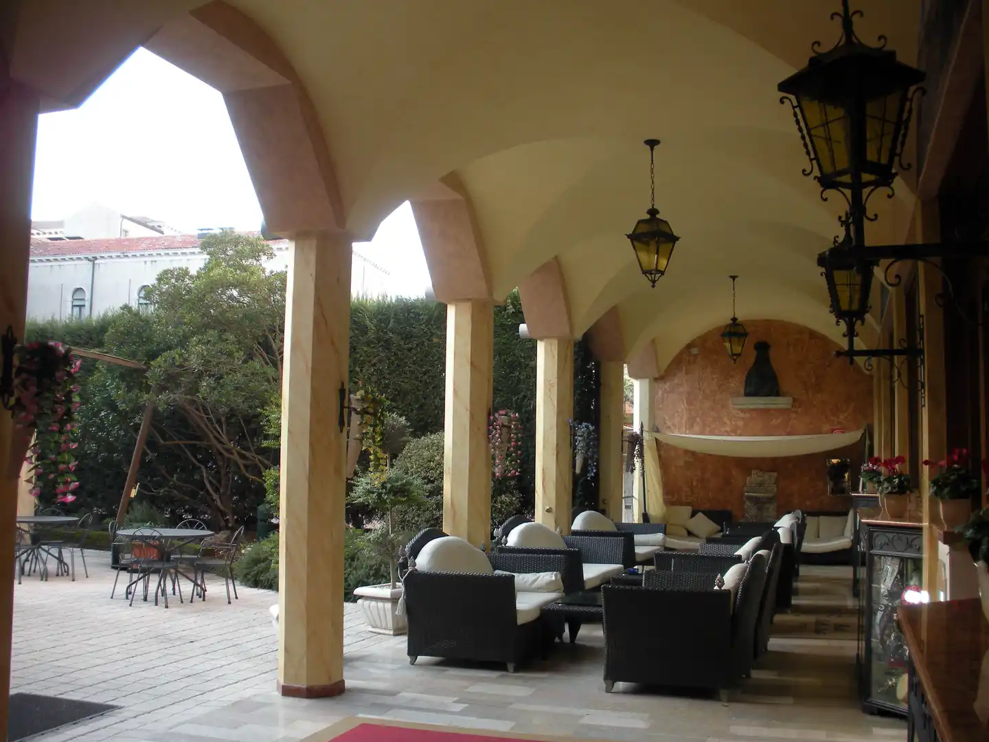 Belle Arti Terrasse