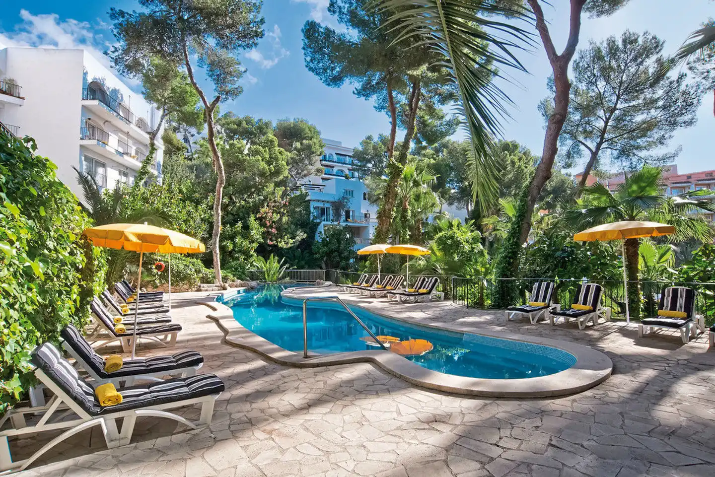 BonSol Resort & Spa Pool