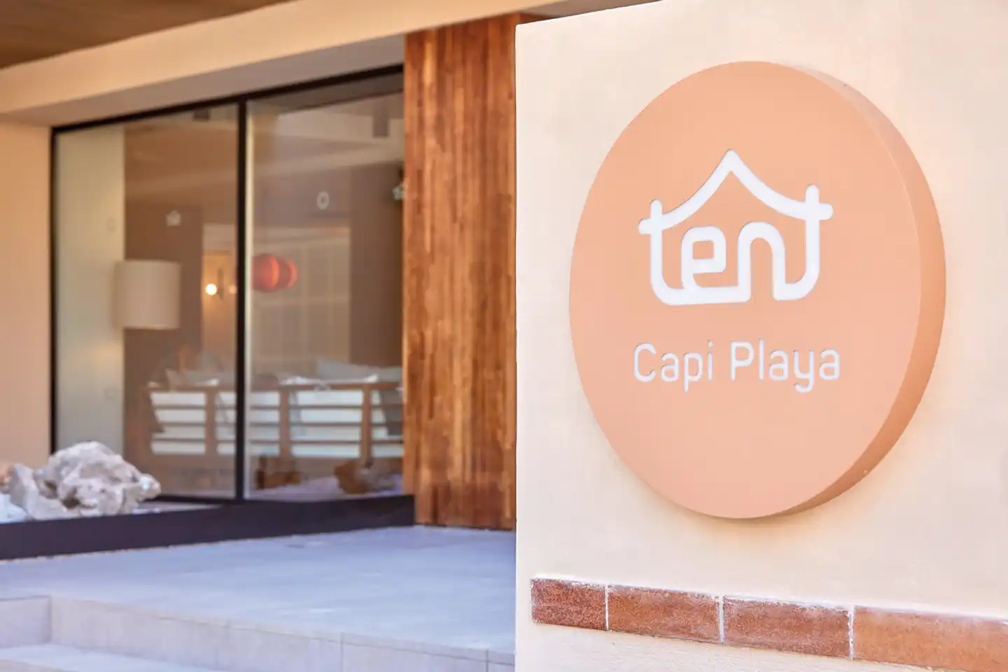 tent Capi Playa Lobby
