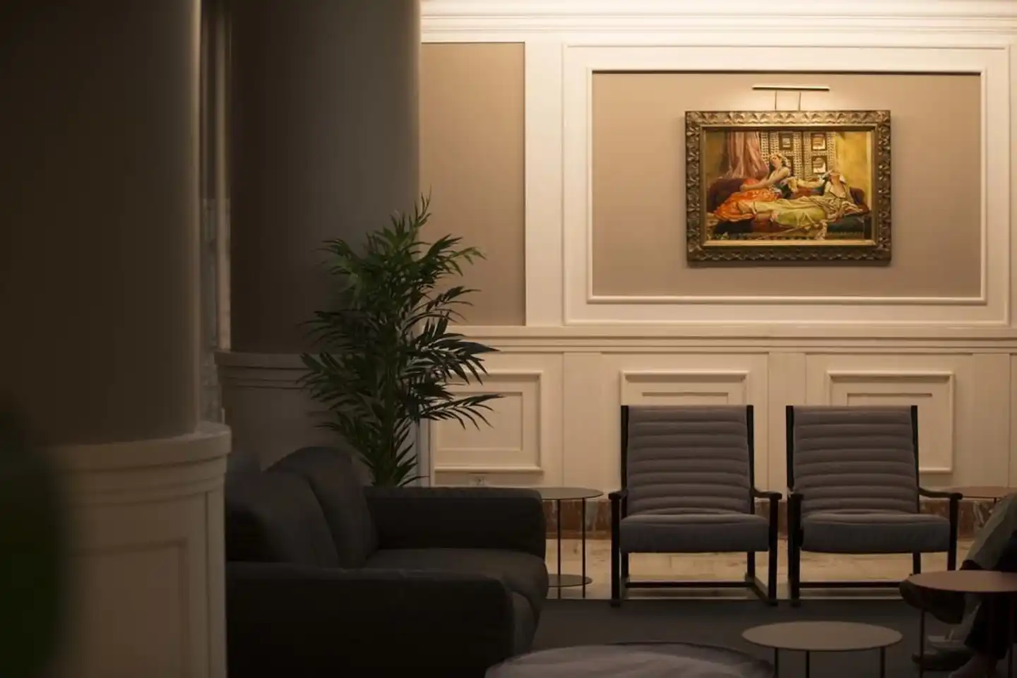 Cambridge Lobby