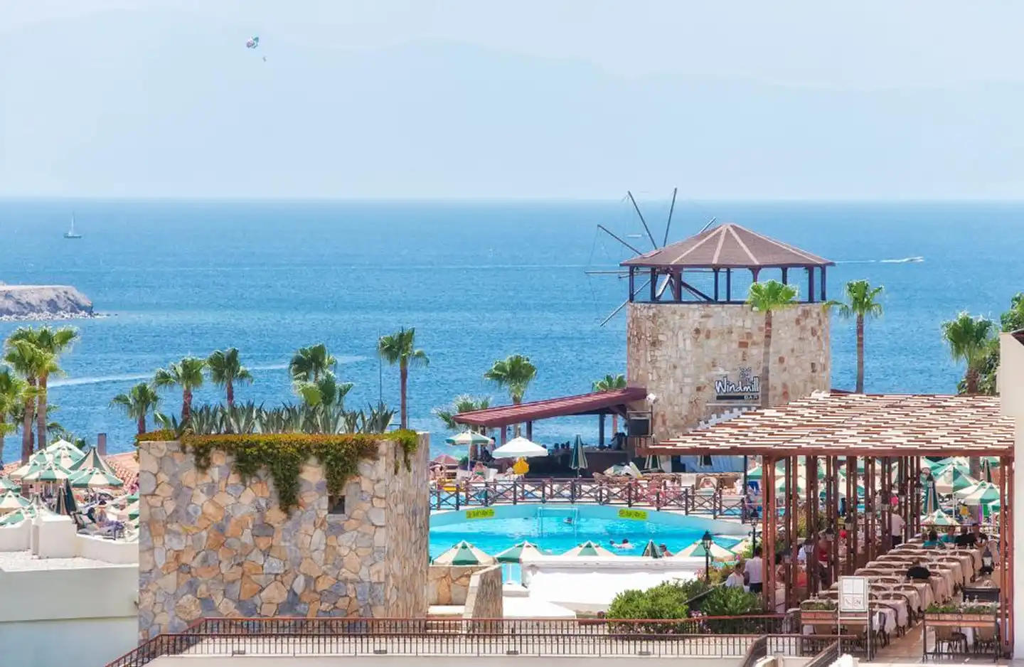 Selectum Colours Bodrum Pool