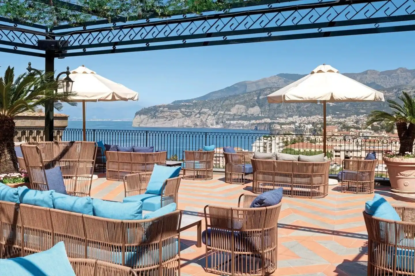 Grand Hotel Capodimonte Terrasse
