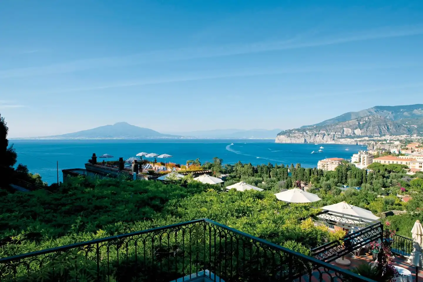 Grand Hotel Capodimonte Landschaft