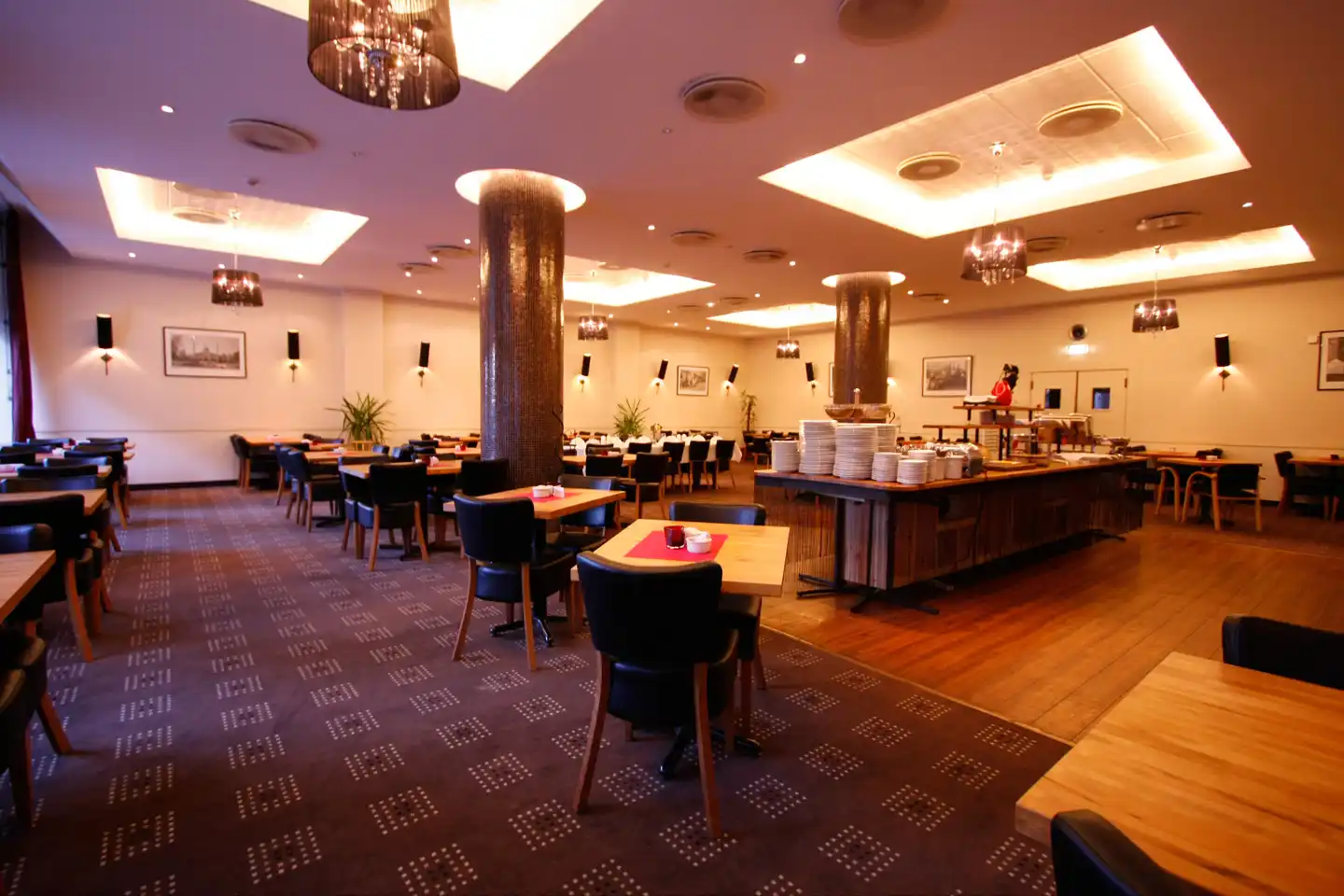 Richmond Hotel Bar