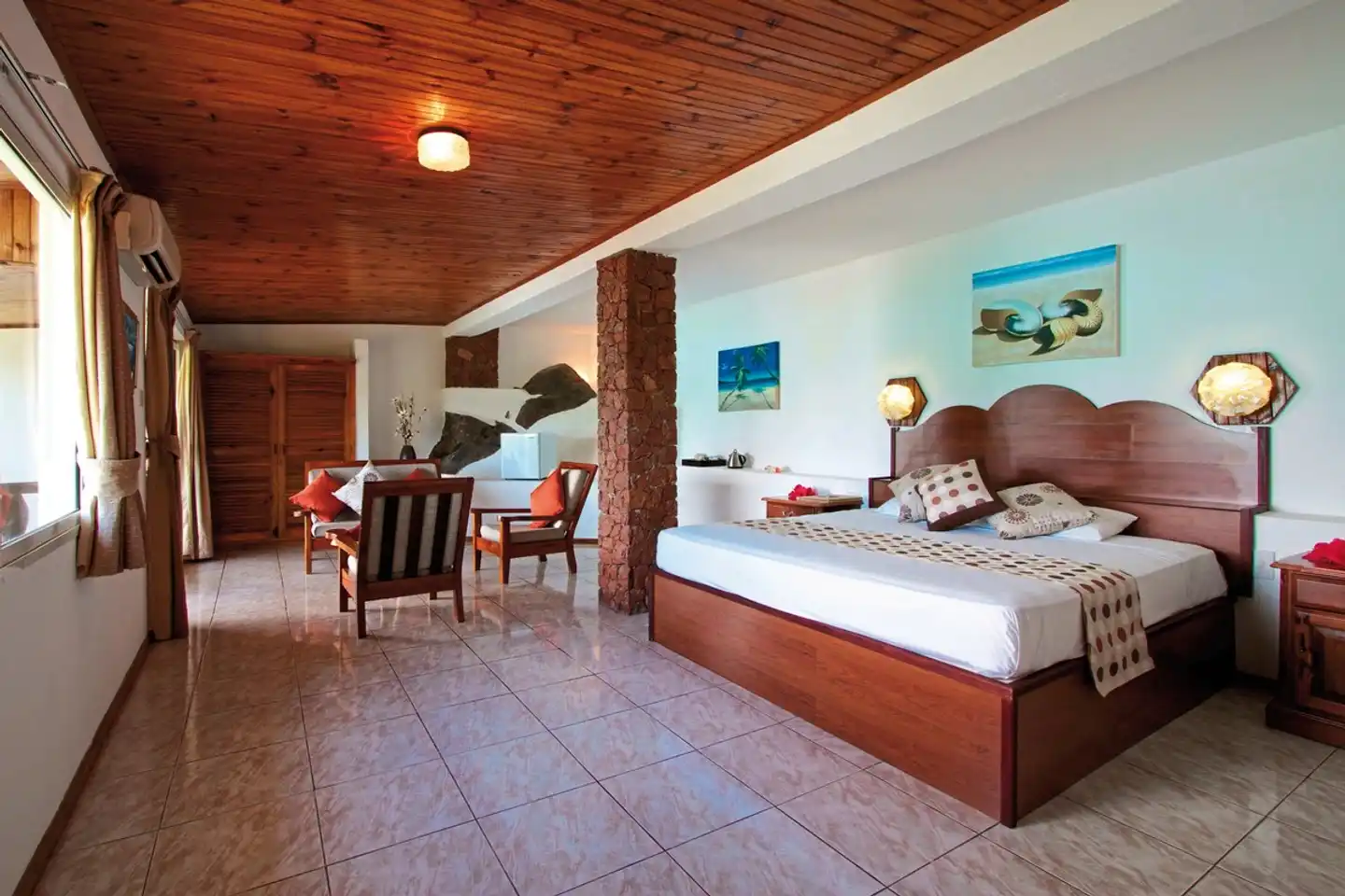 Chalets Cote Mer Lobby