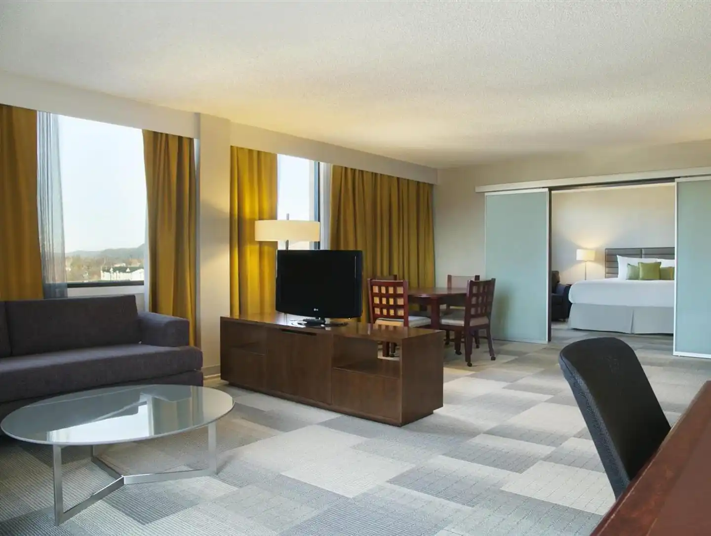 Coast Prince George Hotel by APA Wohnbeispiel