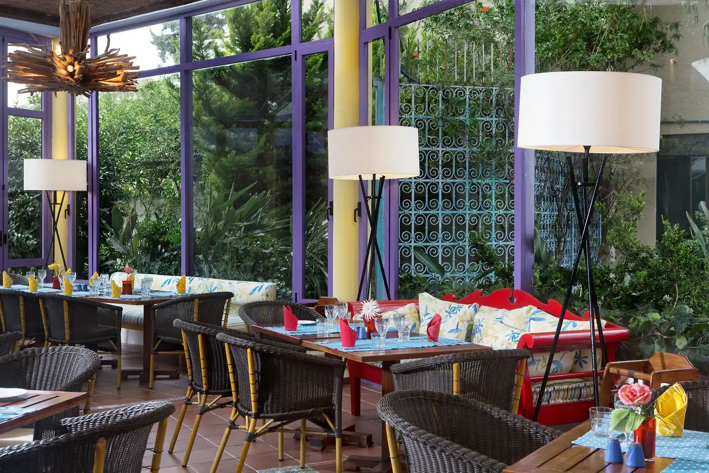 Dionysos Hotel Restaurant