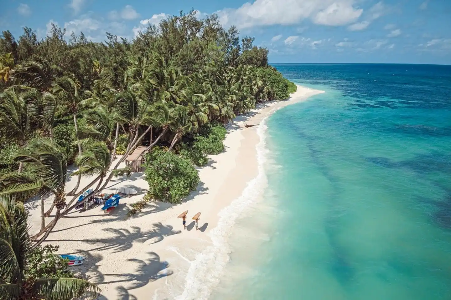 Four Seasons Resort Seychelles at Desroches Island Strand