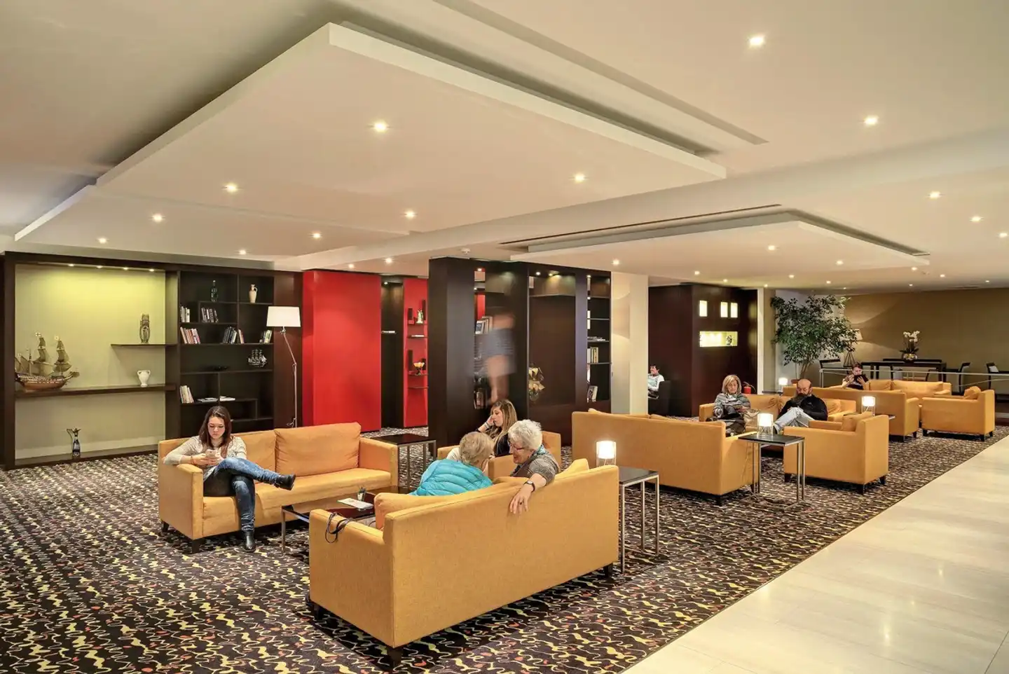 Hotel Duo Lobby