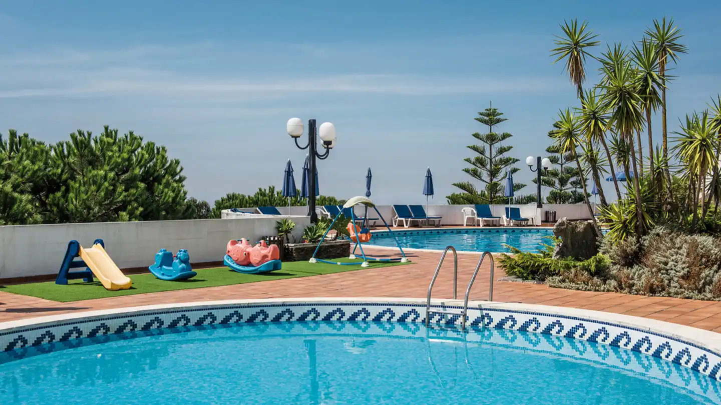 São Felix Hillside & Nature Pool