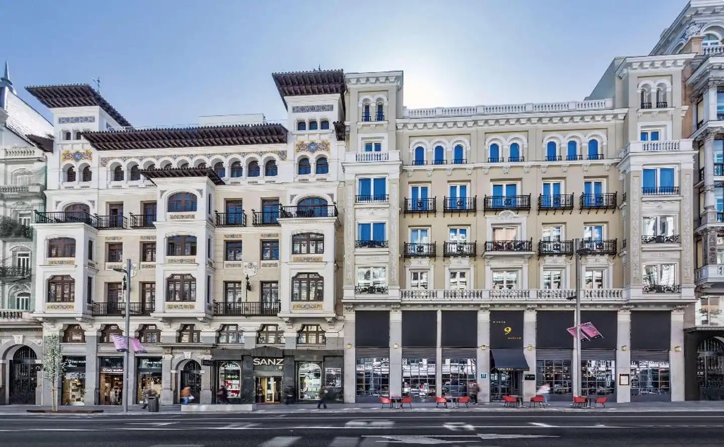 Catalonia Gran Vía Aussenansicht
