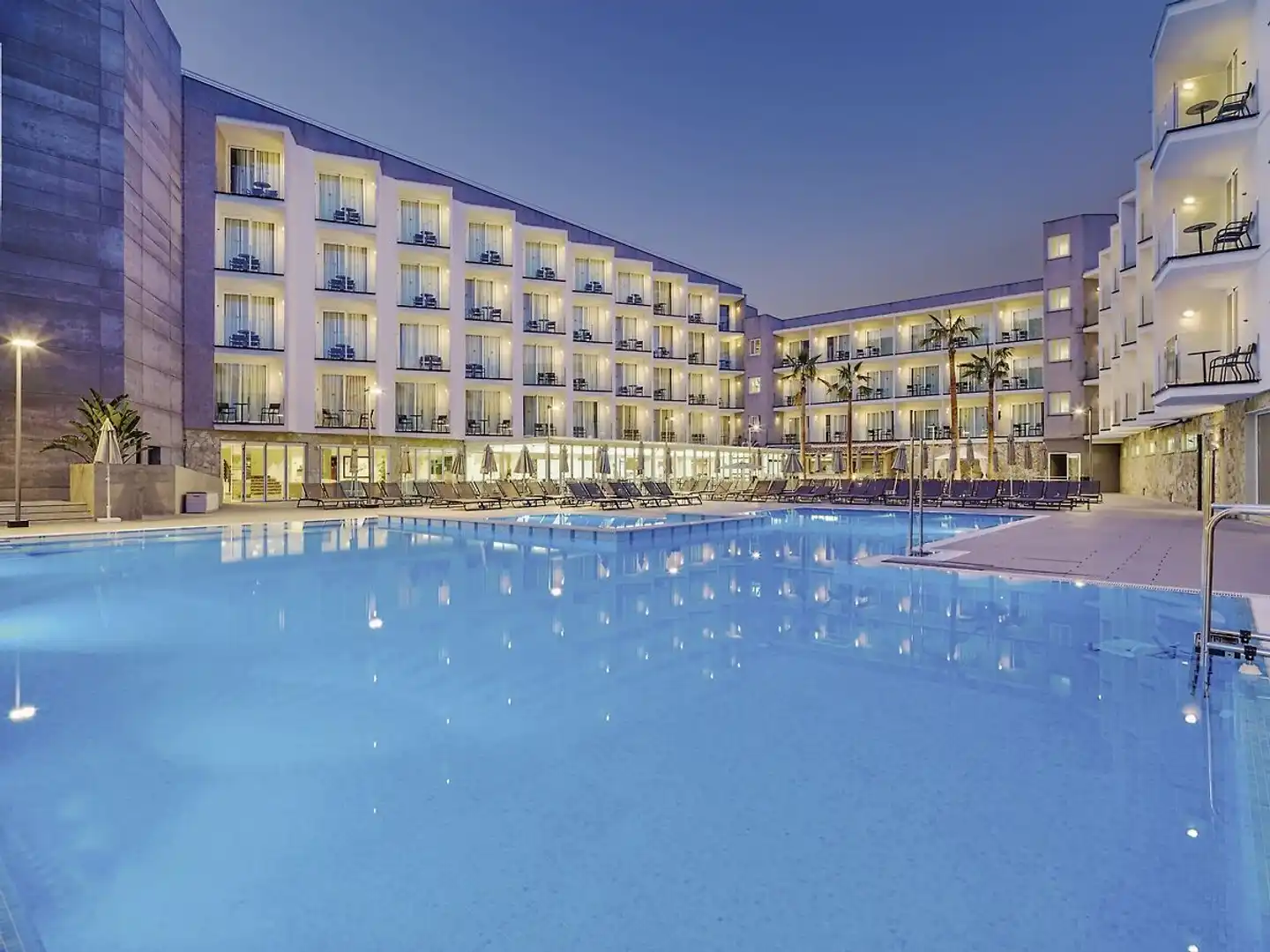 H10 Casa del Mar Pool