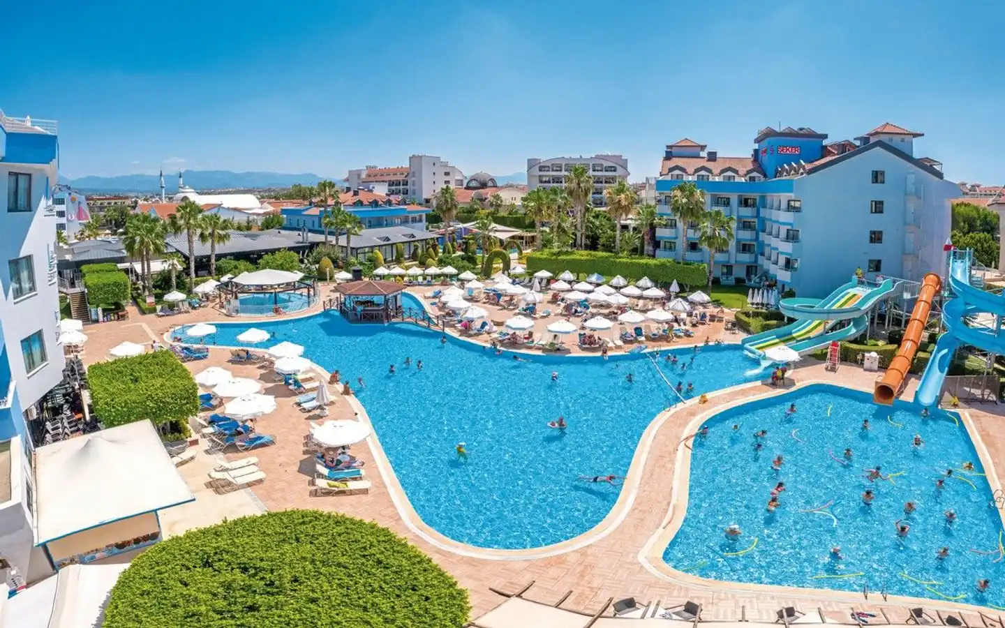 Grand Seker Pool