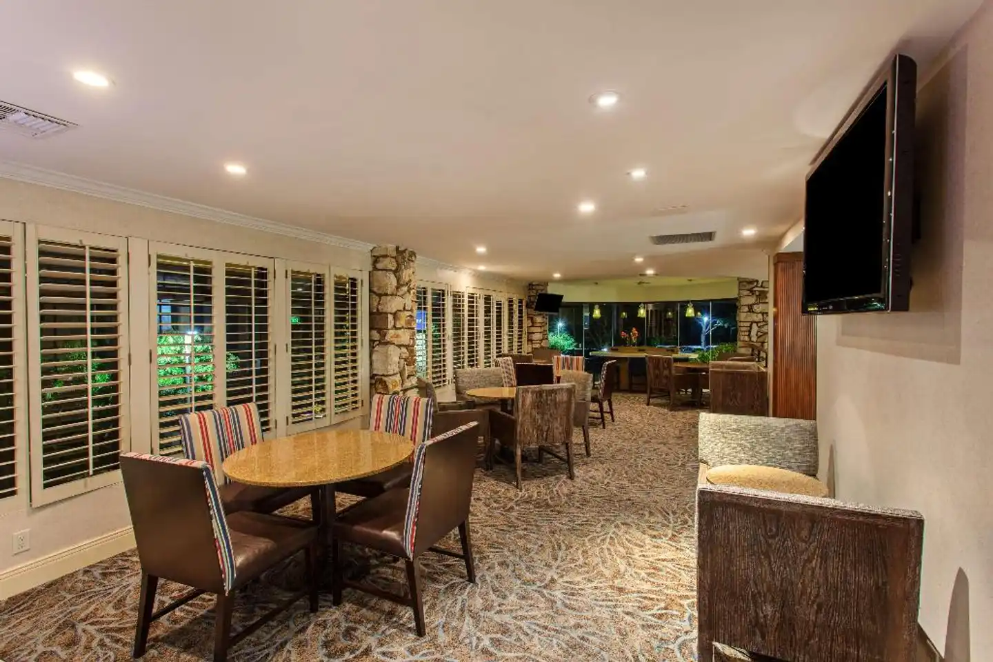 Hilton Garden Inn Monterey Lobby