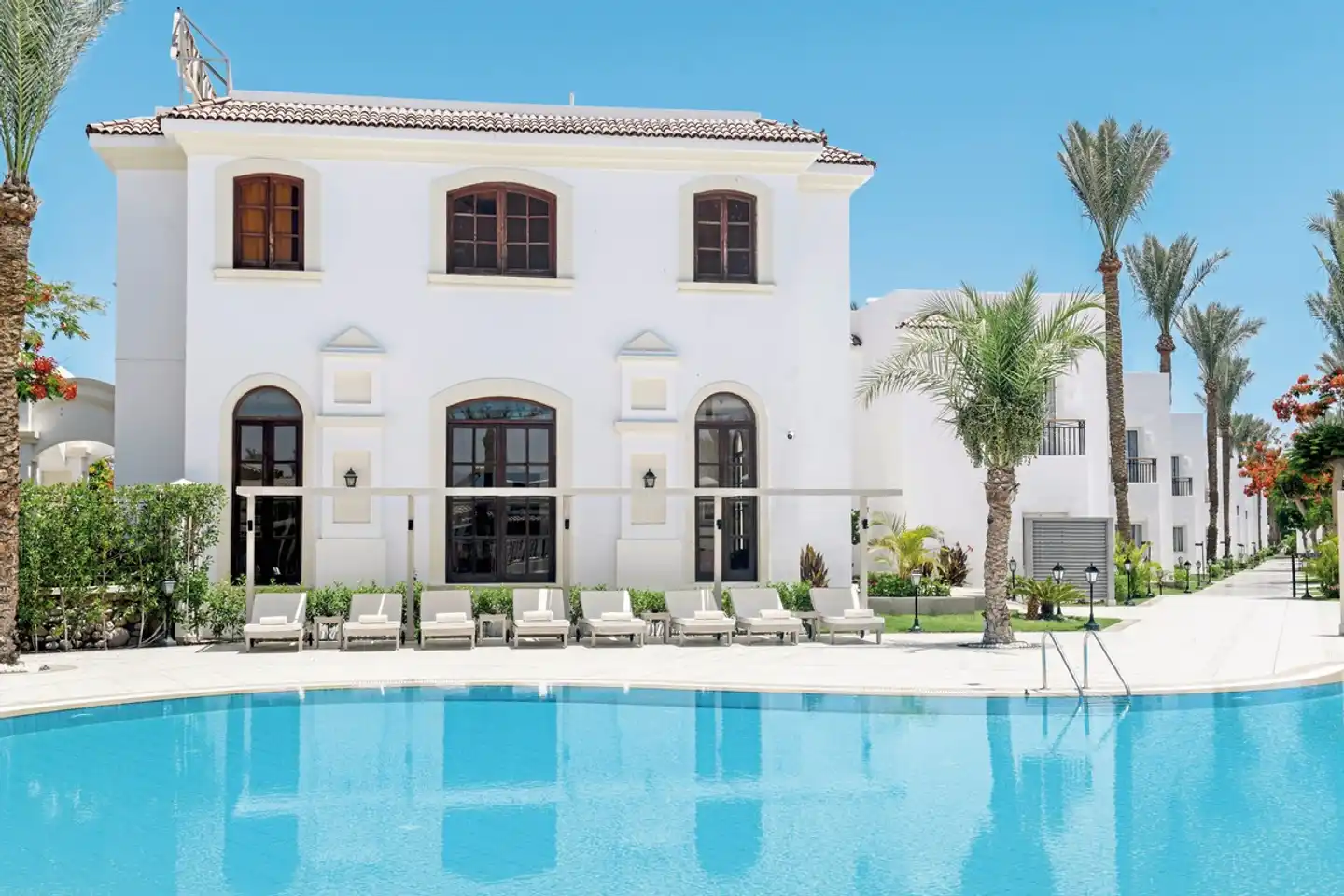 JAZ Fanara Resort & Residence Pool
