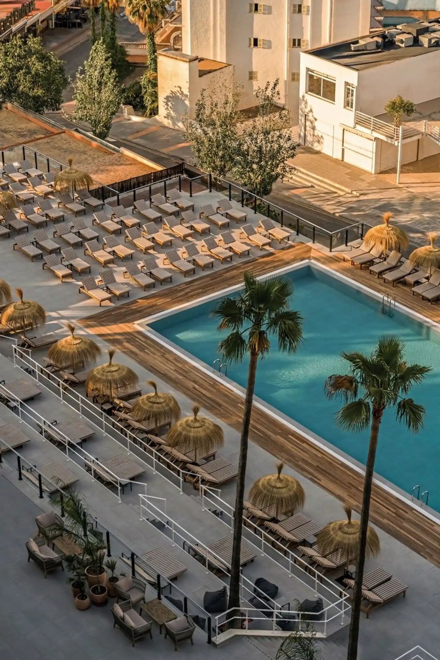 Cook's Club Calvia Beach Pool