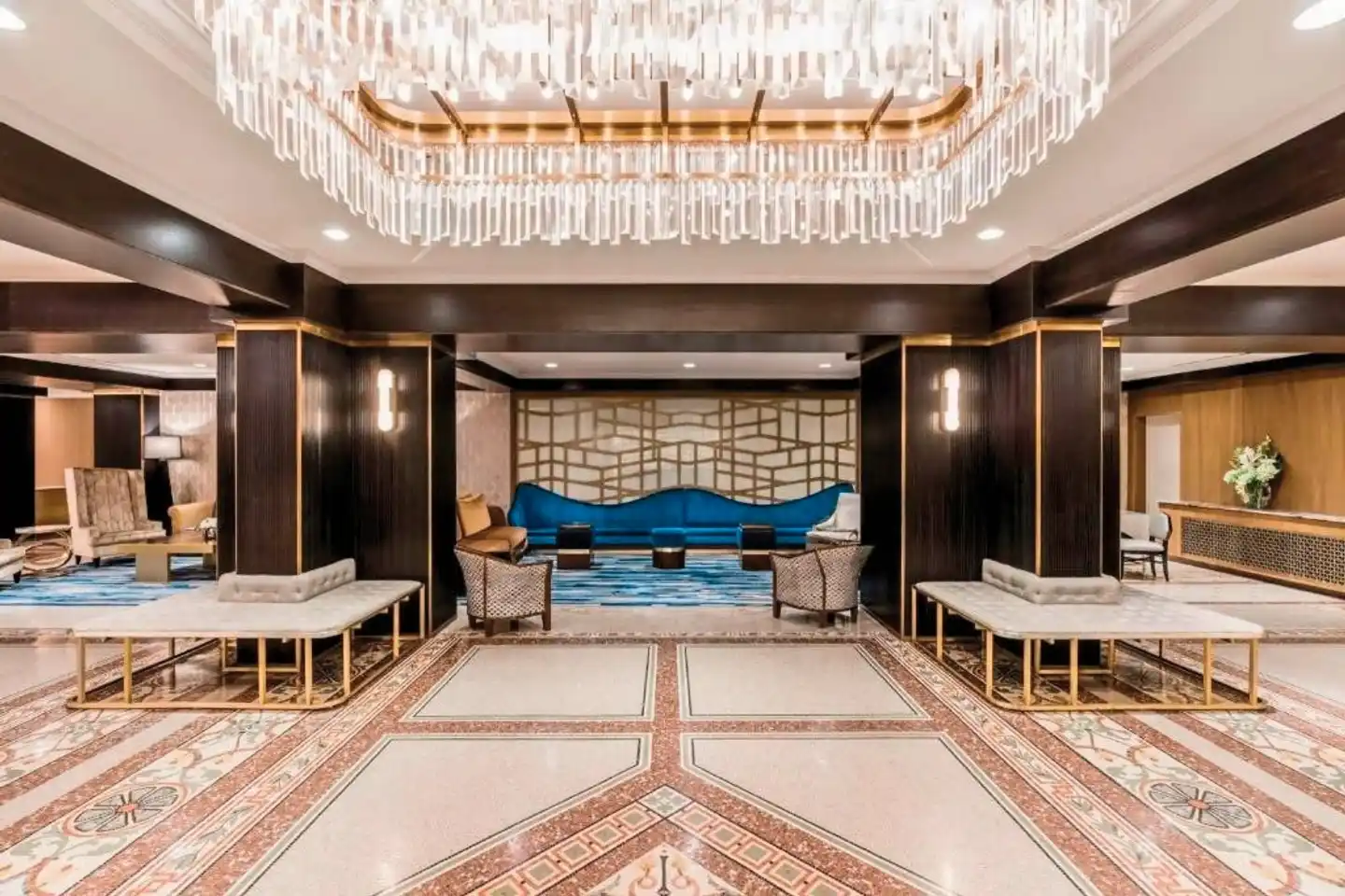 Martinique New York on Broadway Lobby