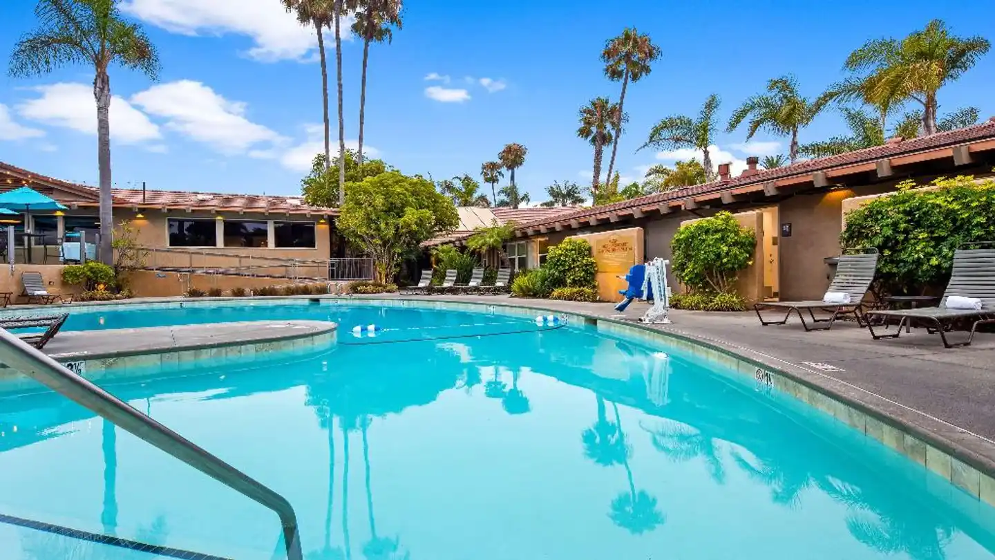 Best Western Plus Island Palms Hotel & Marina Pool