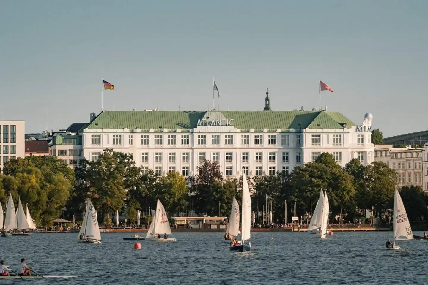 Hotel Atlantic Hamburg, Autograph Collection Aussenansicht
