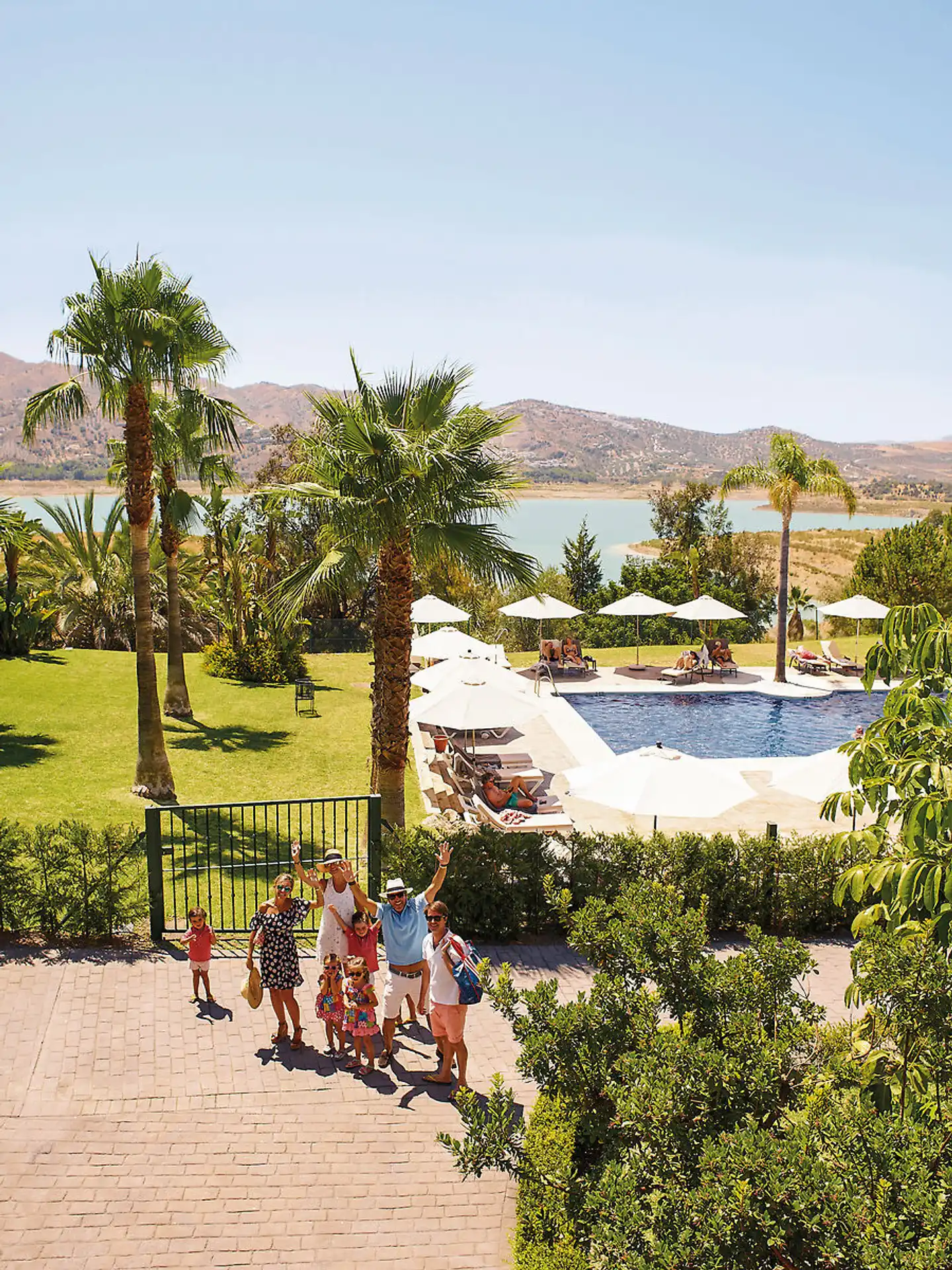 B bou Hotel La Viñuela & Spa Pool