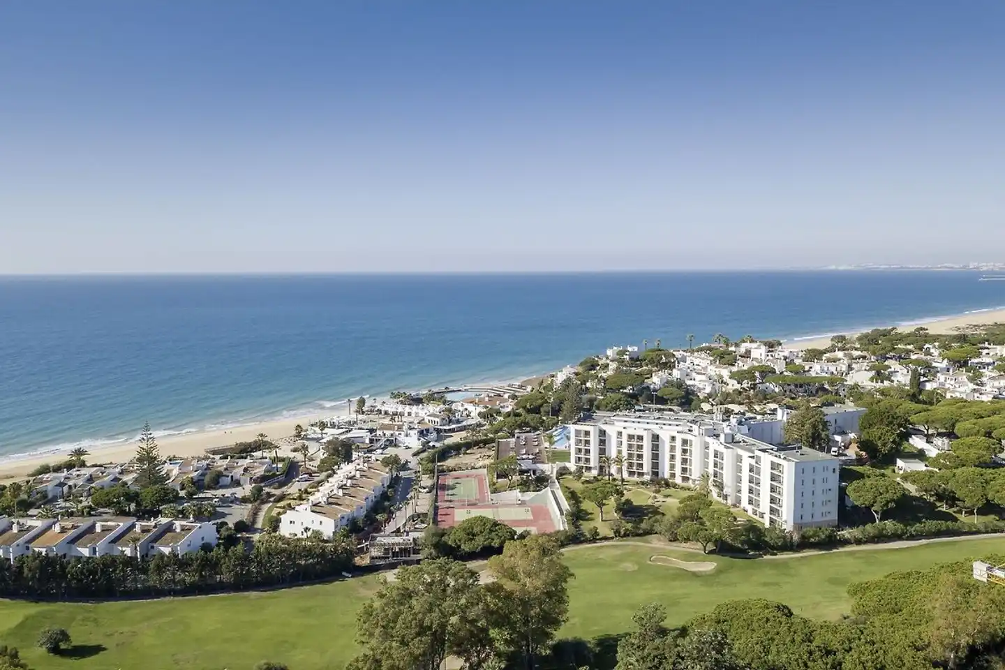 Dona Filipa Hotel Aussenansicht