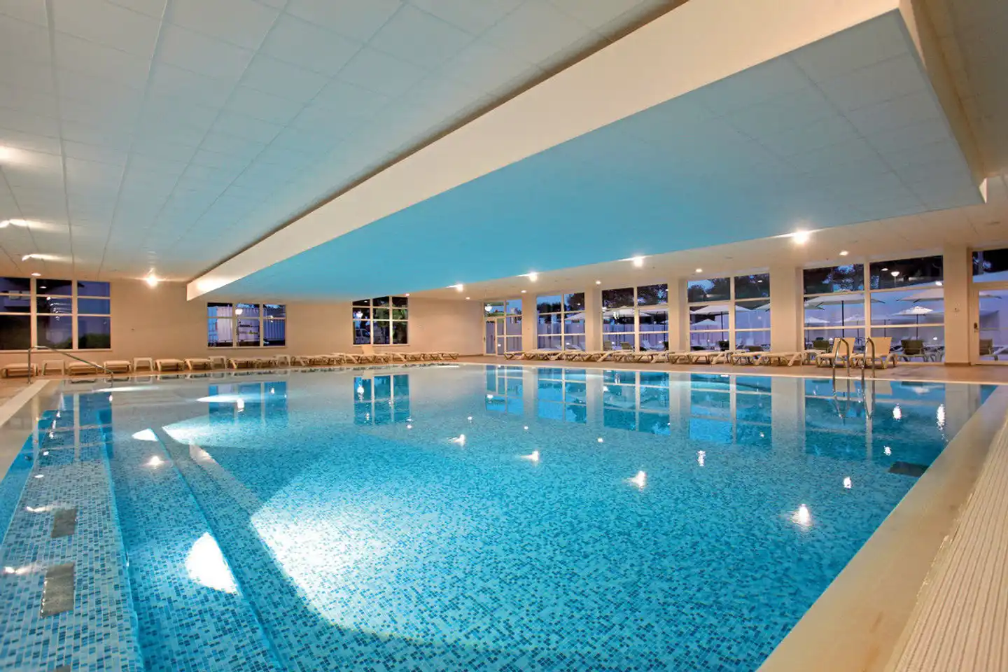 Vitality Hotel Punta Hallenbad