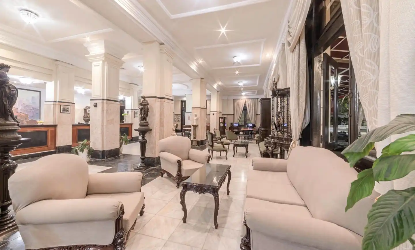 Roc Presidente Lobby