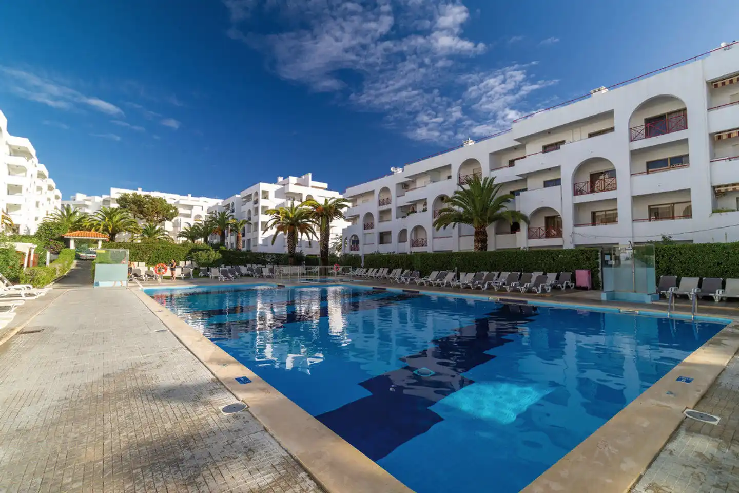 Ukino Terrace Algarve - Concept Hotel Pool