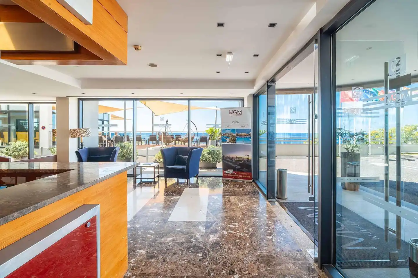 Muthu Raga Madeira Hotel Lobby