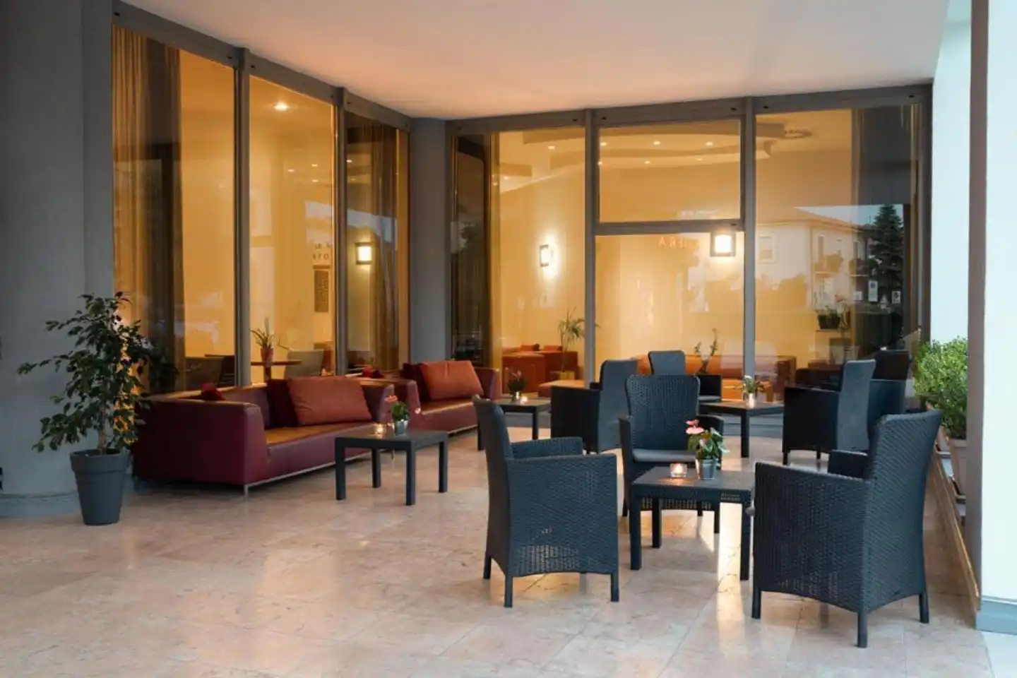 Fiera Lobby