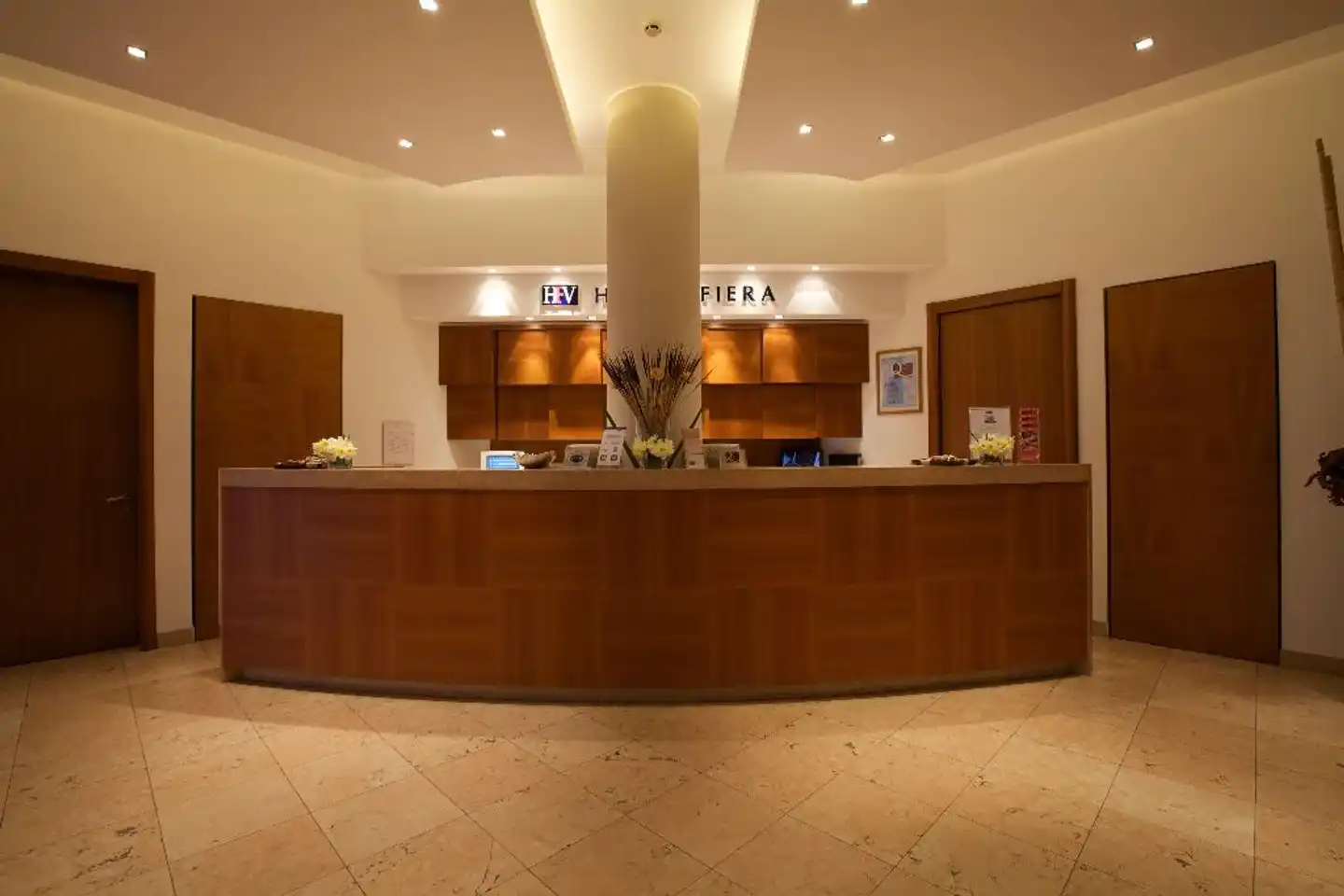 Fiera Lobby