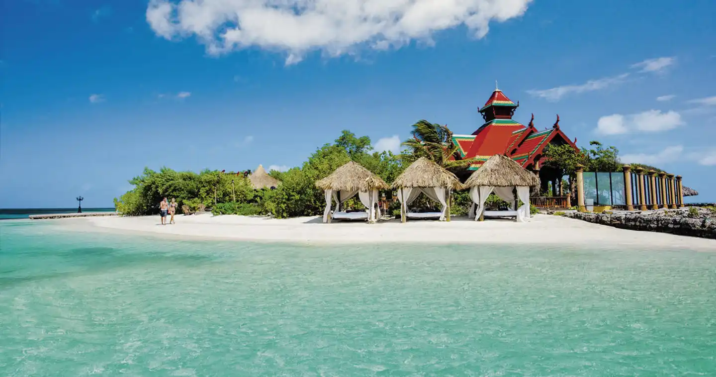 Sandals Royal Caribbean Aussenansicht