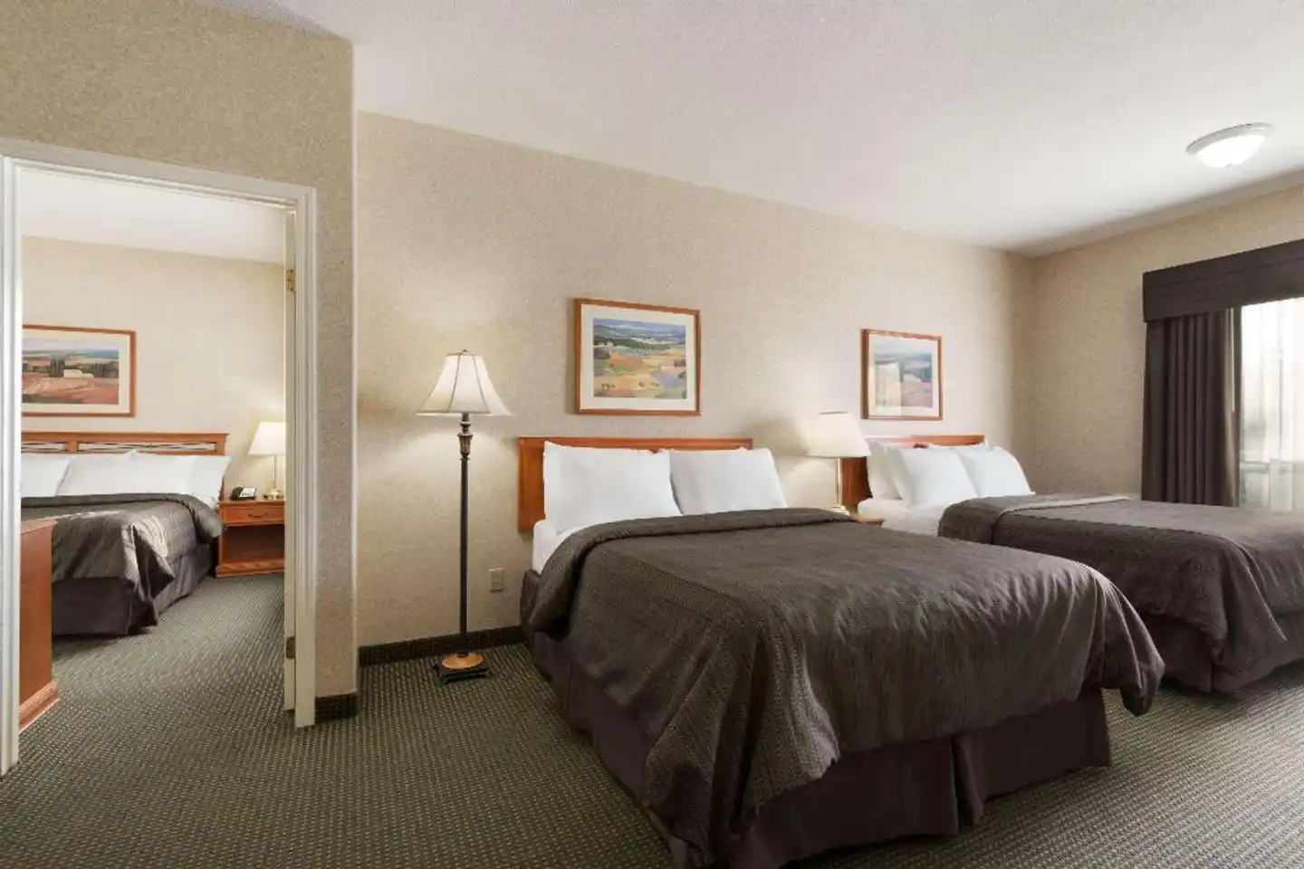 Days Inn by Wyndham Saskatoon Wohnbeispiel