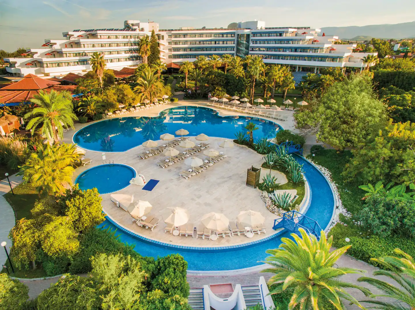 Sunrise Resort Hotel Aussenansicht