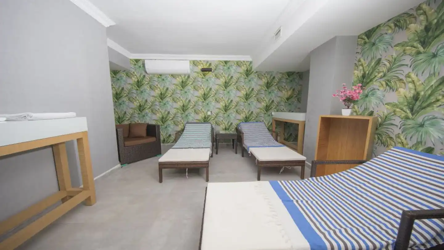 Beso Beach Hotel Wellness