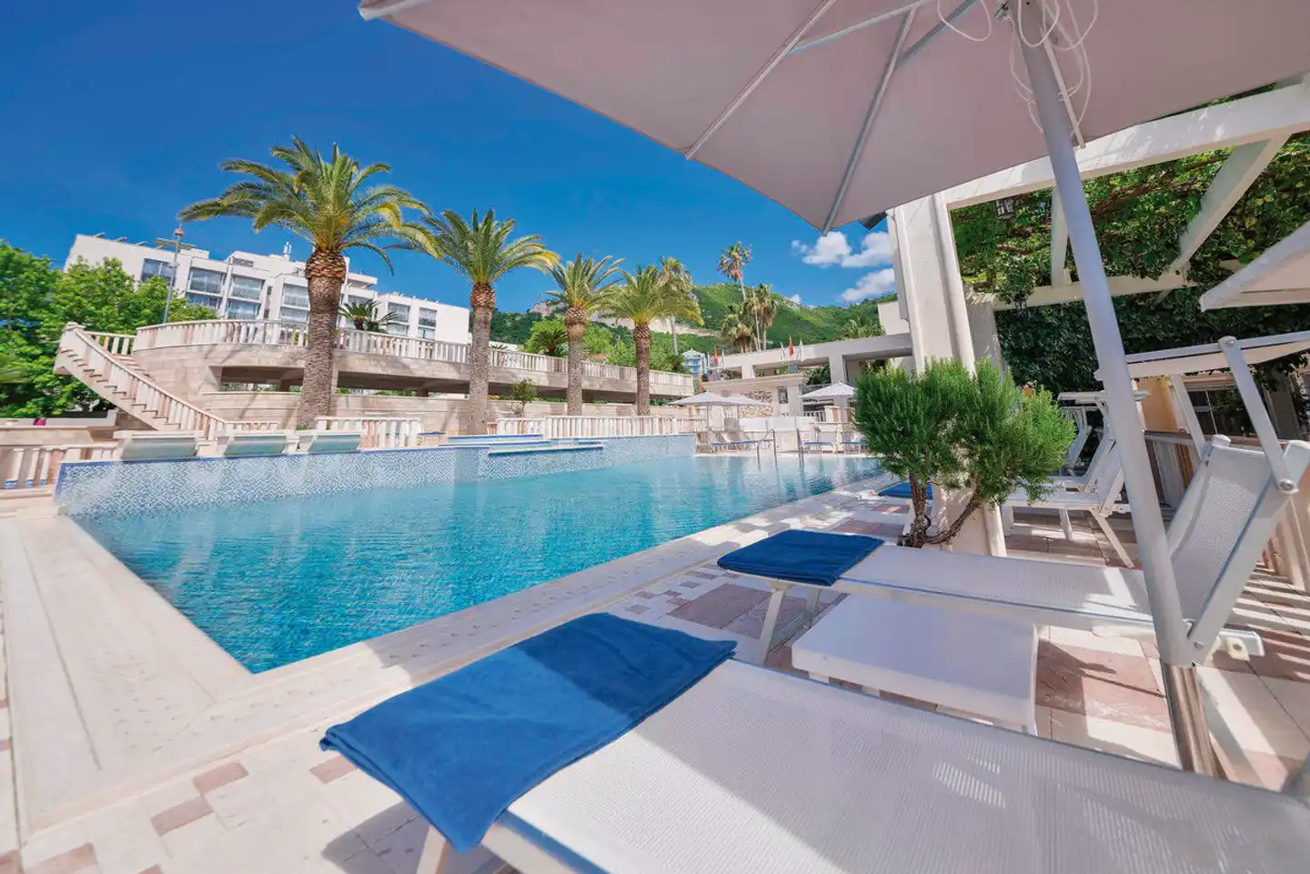 Mediteran Hotel & Resort Pool