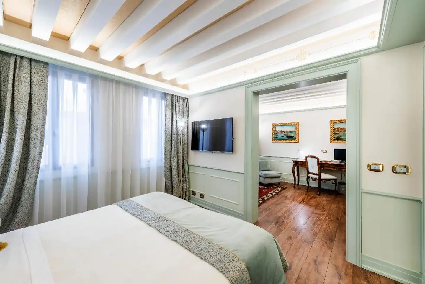 Hotel Monaco & Grand Canal Wohnbeispiel
