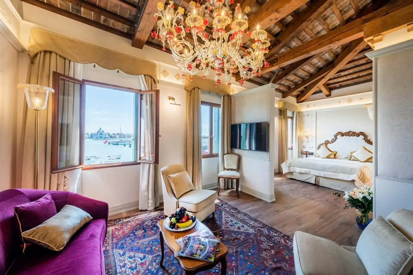 Hotel Monaco & Grand Canal Wohnbeispiel