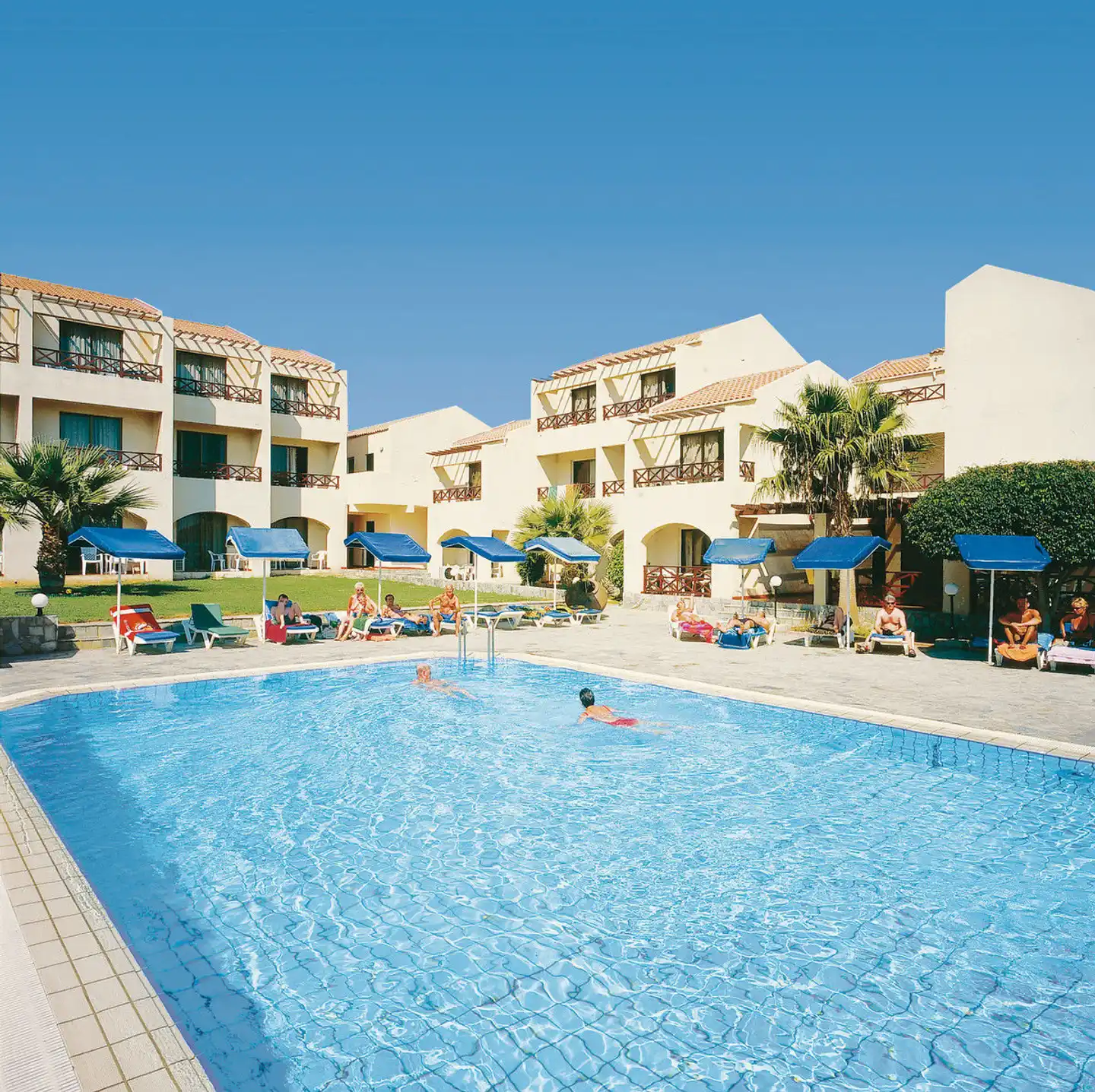 Mimosa Beach Pool