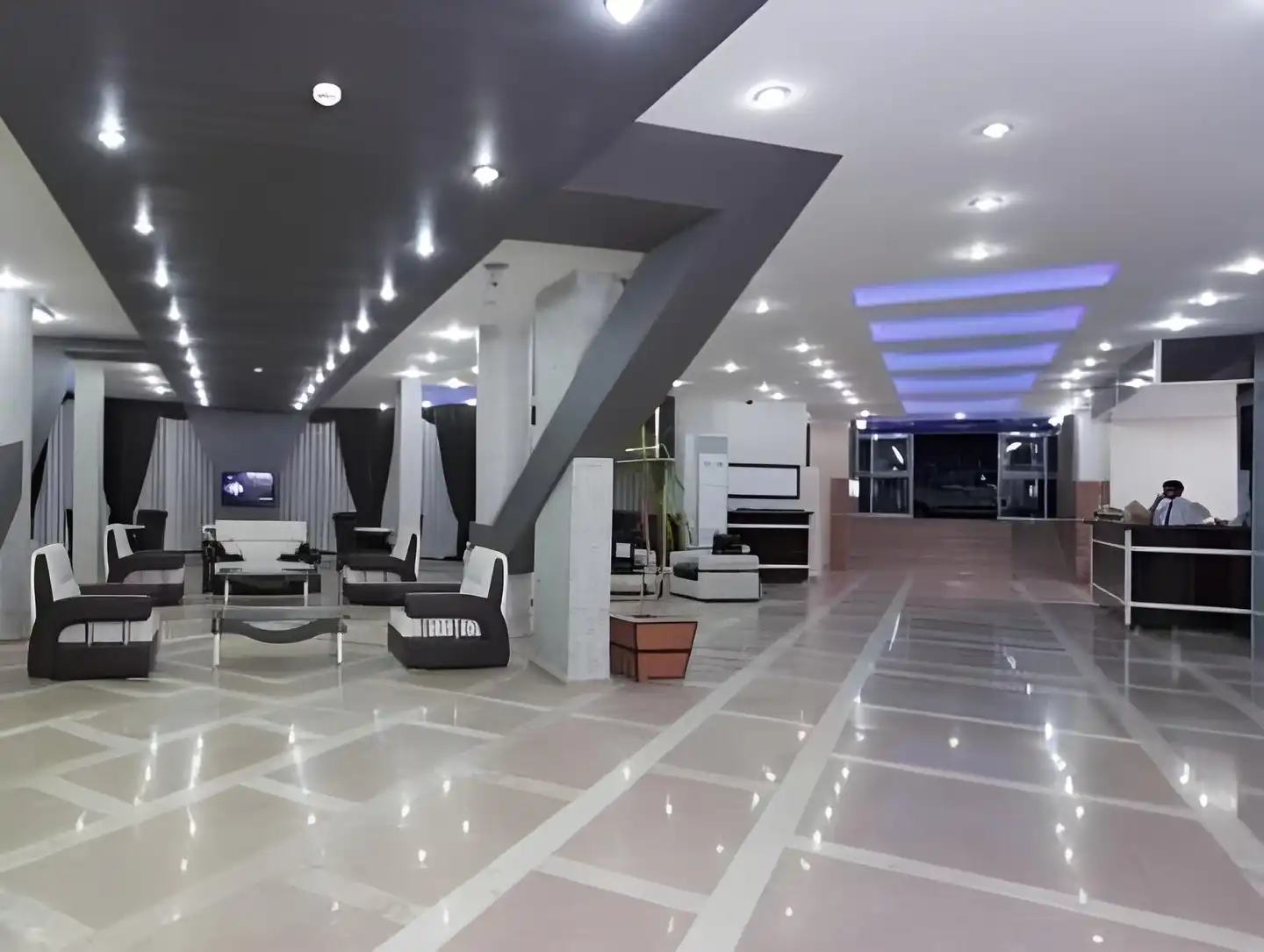 Hotel Monte Carlo Lobby