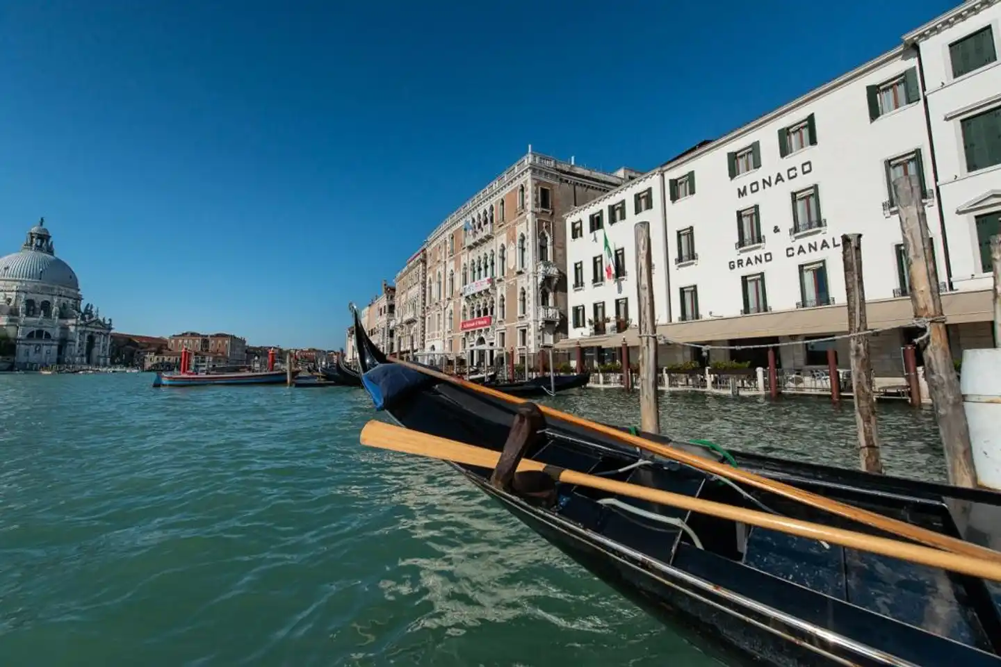 Hotel Monaco & Grand Canal Aussenansicht