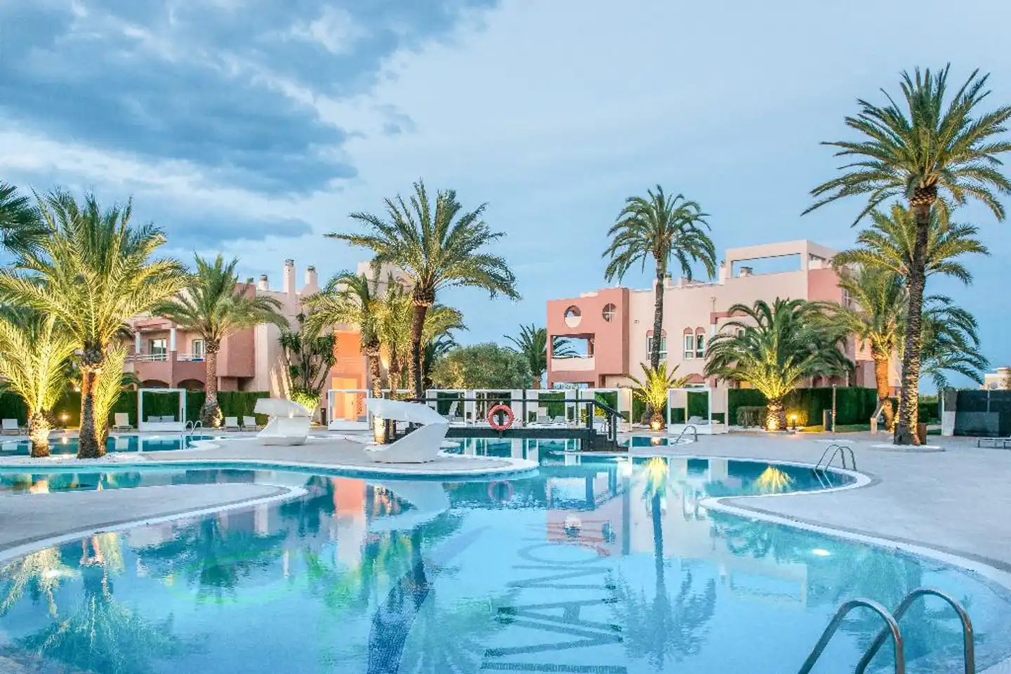 Oliva Nova Beach & Golf Hotel Pool