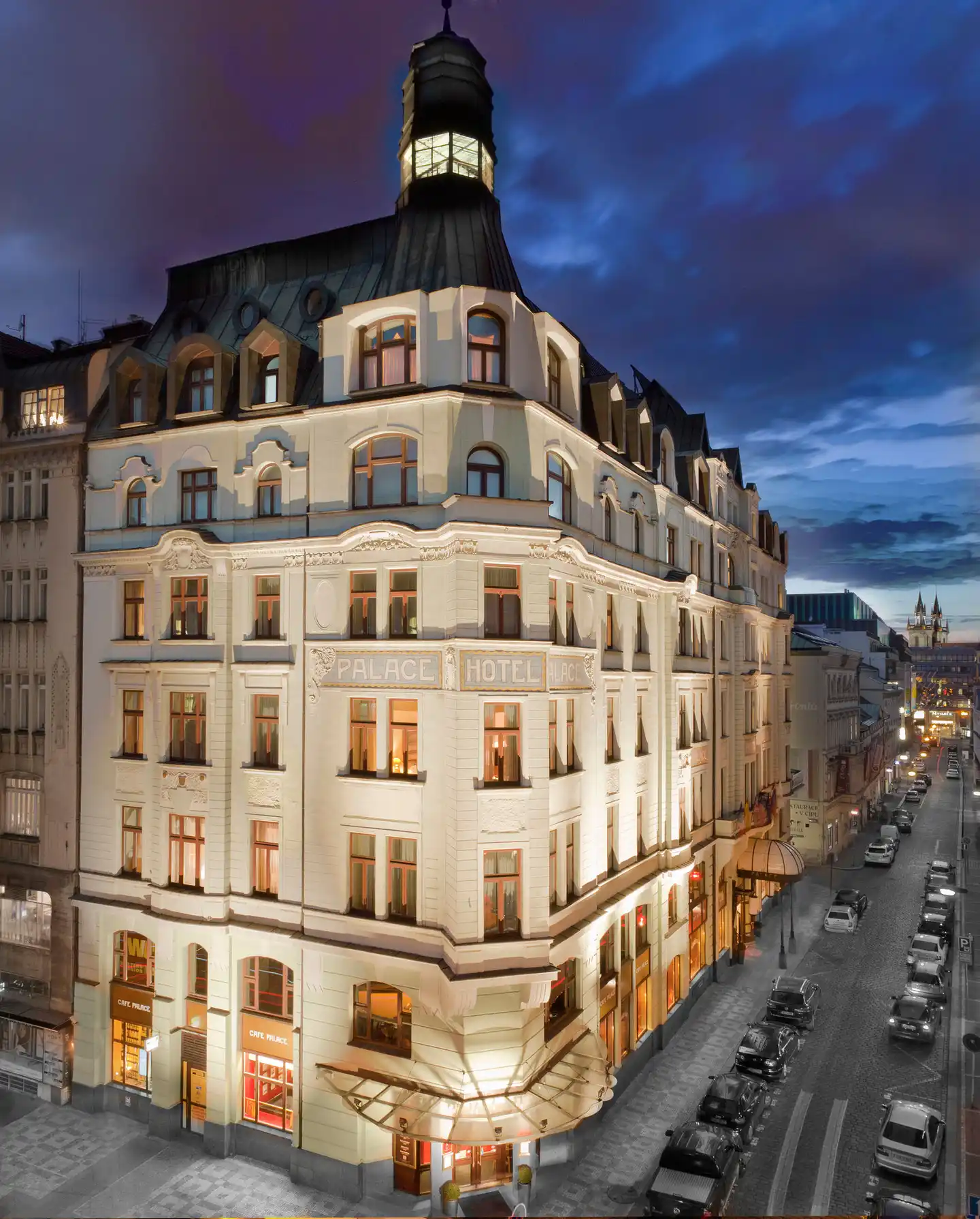 Art Nouveau Palace Hotel Aussenansicht