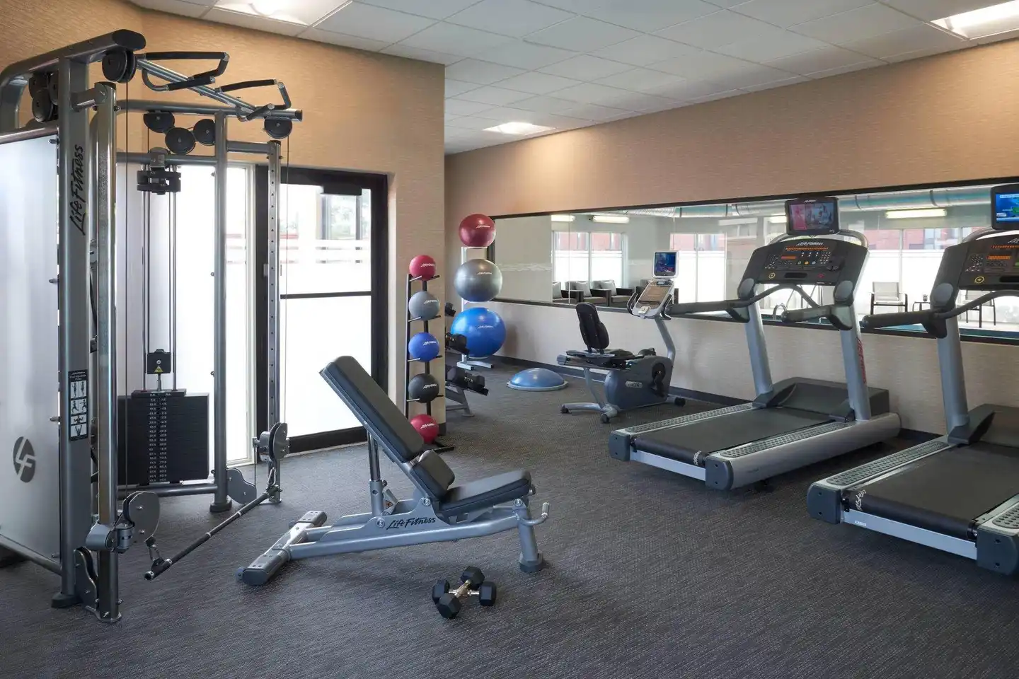 Courtyard by Marriott Toronto Airport Sport und Entertainment