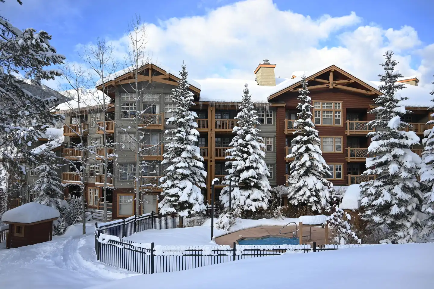 Panorama Mountain Resort - Premium Condos and Townhomes Aussenansicht