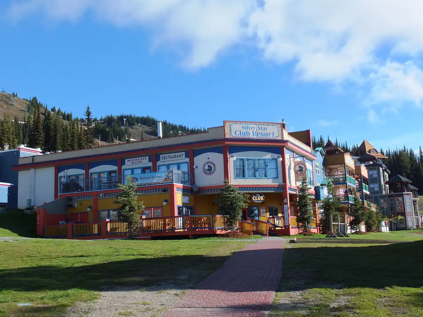 The Vance Creek Hotel & Conference Centre Aussenansicht